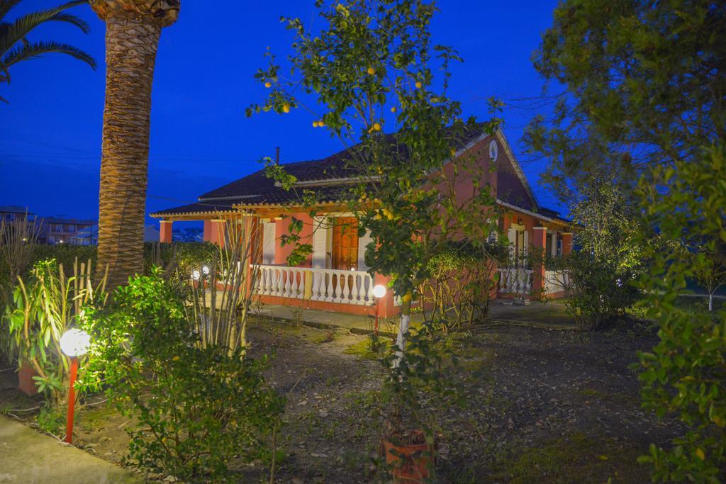 Apartmán Giannis And Fridas Garden Sidárion Pokoj fotografie