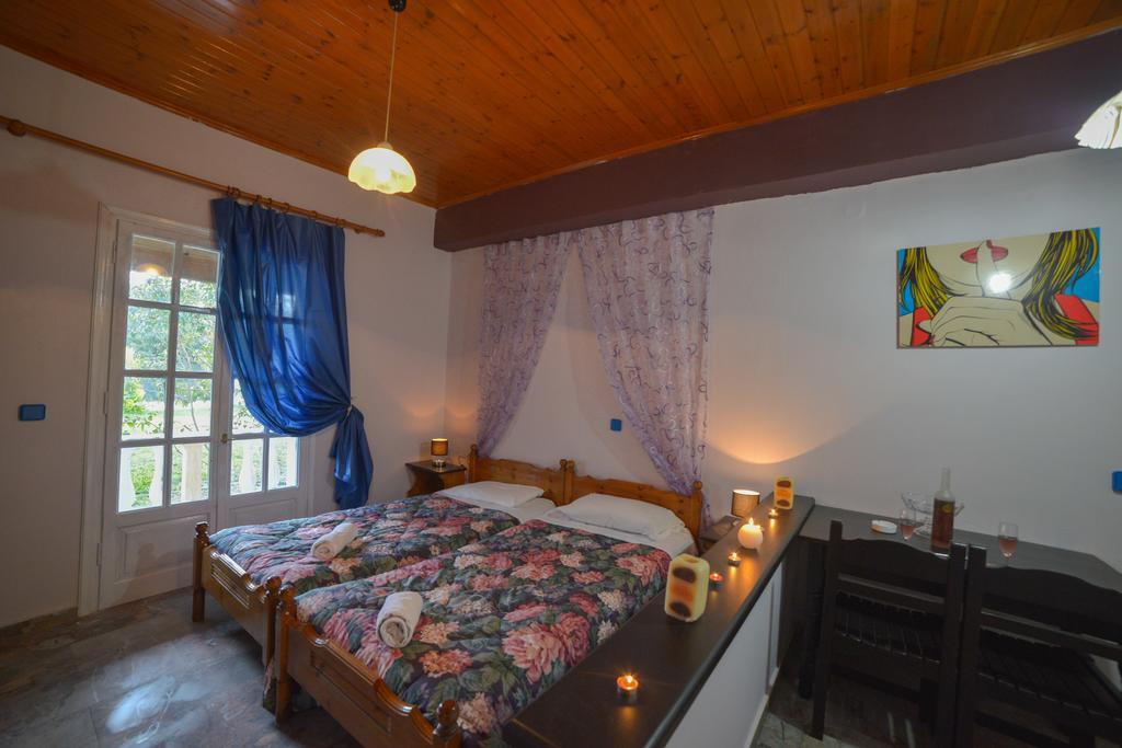 Apartmán Giannis And Fridas Garden Sidárion Pokoj fotografie
