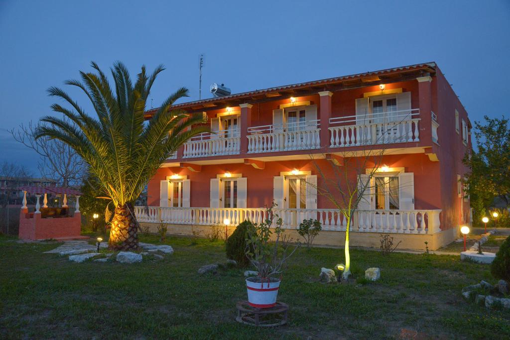 Apartmán Giannis And Fridas Garden Sidárion Exteriér fotografie