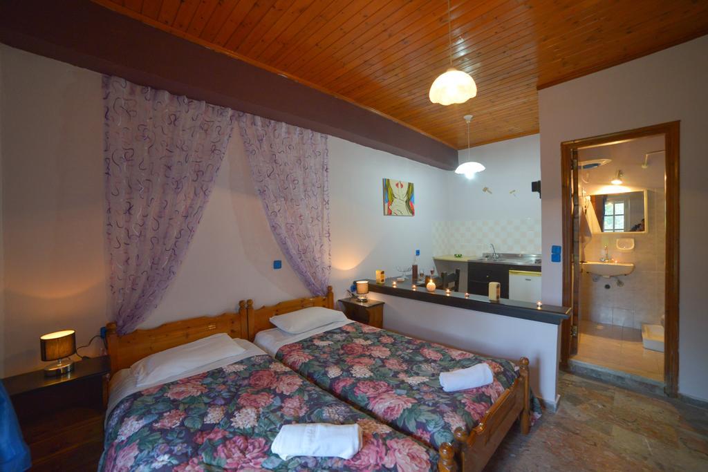 Apartmán Giannis And Fridas Garden Sidárion Pokoj fotografie